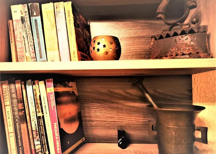 Anca ブカレスト